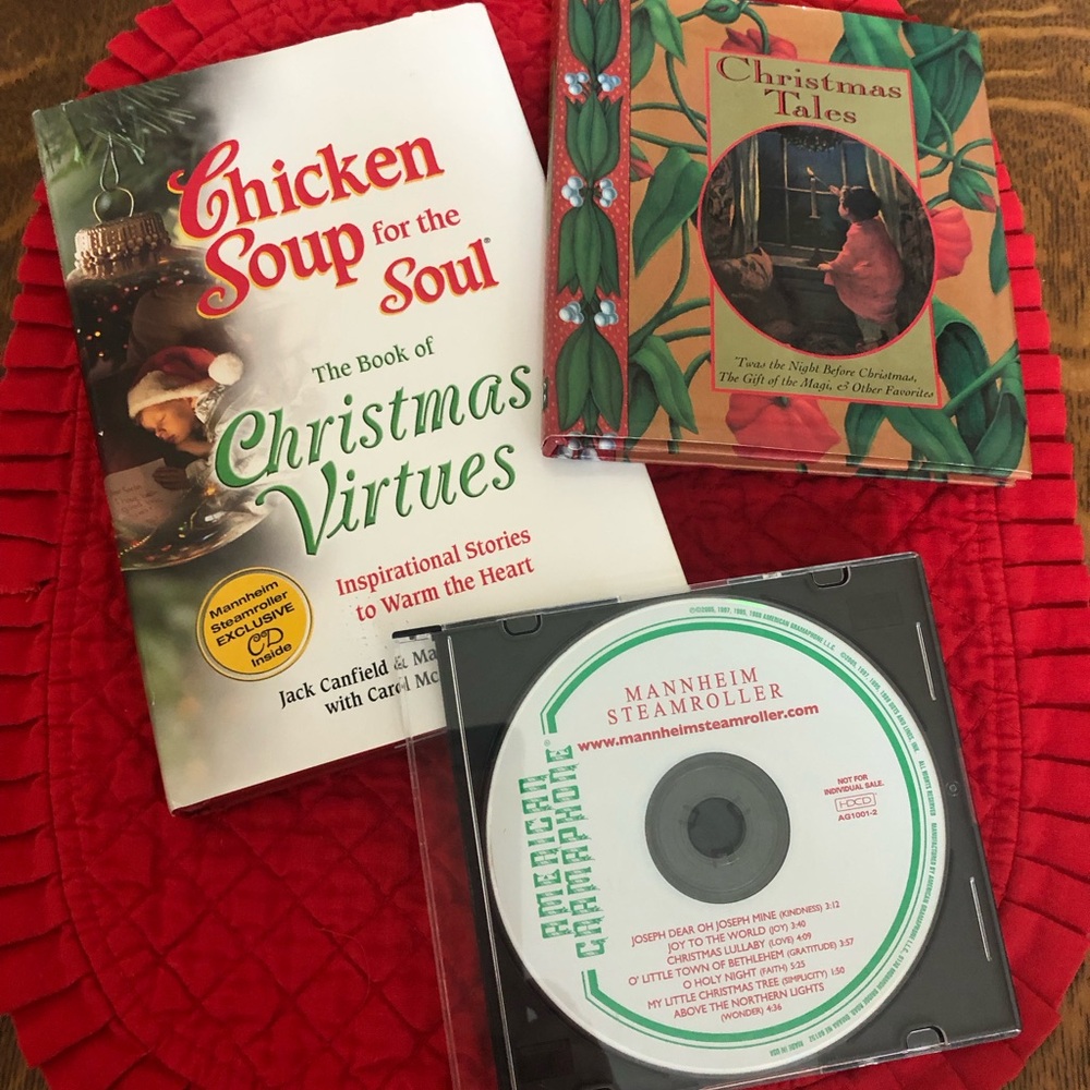 Bundle of 2 Hardback Christmas Books & 1 CD 🎅🏻✝️📚